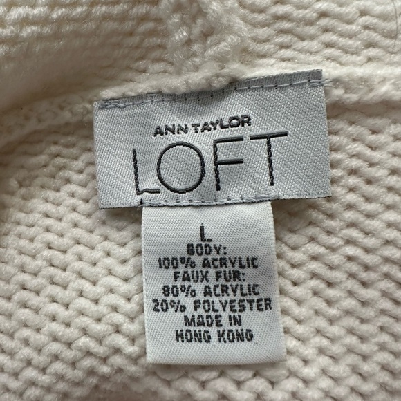 Ann Taylor Loft Knitted White Zip Up w/ Faux Fur hood Sweater Jacket Sz L - Picture 7 of 8